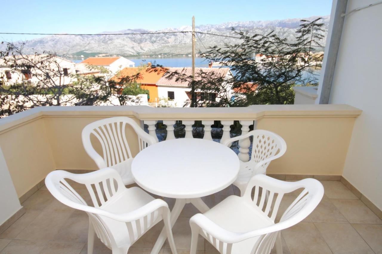 Apartments And Rooms By The Sea Vinjerac, Zadar - 3248 Экстерьер фото