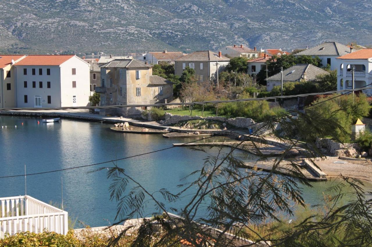 Apartments And Rooms By The Sea Vinjerac, Zadar - 3248 Экстерьер фото