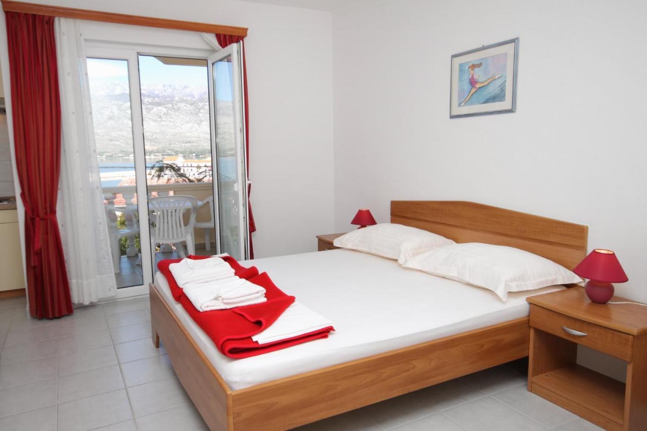 Apartments And Rooms By The Sea Vinjerac, Zadar - 3248 Экстерьер фото