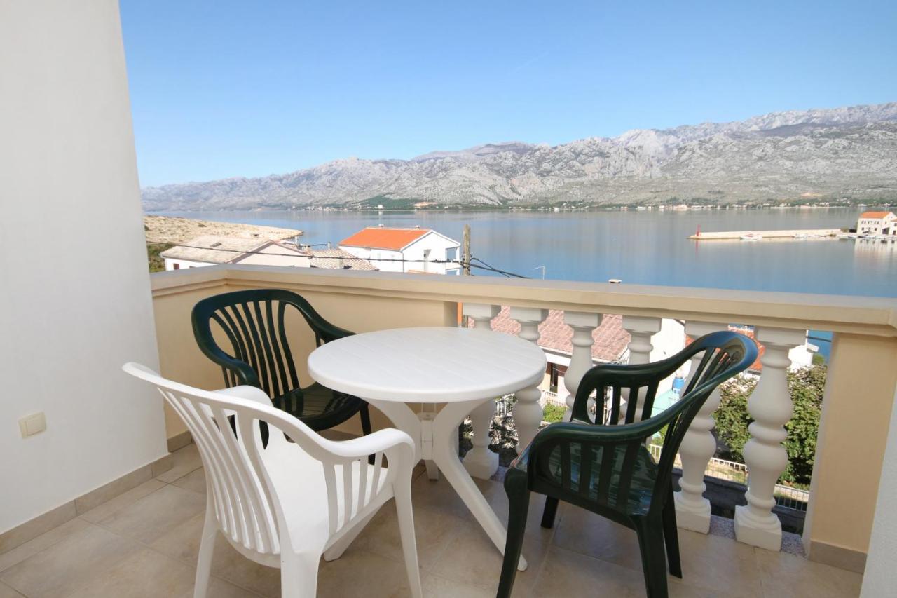 Apartments And Rooms By The Sea Vinjerac, Zadar - 3248 Экстерьер фото