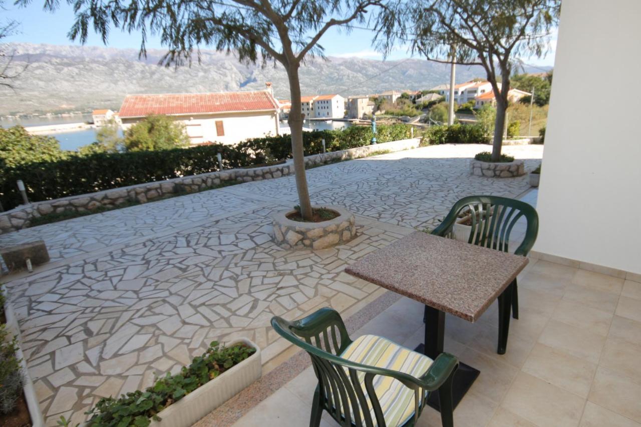 Apartments And Rooms By The Sea Vinjerac, Zadar - 3248 Экстерьер фото