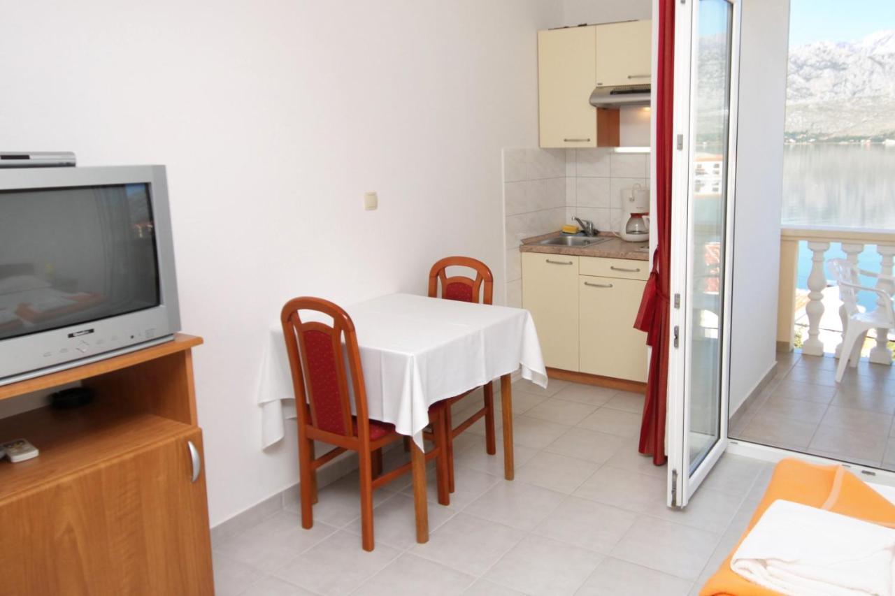 Apartments And Rooms By The Sea Vinjerac, Zadar - 3248 Экстерьер фото